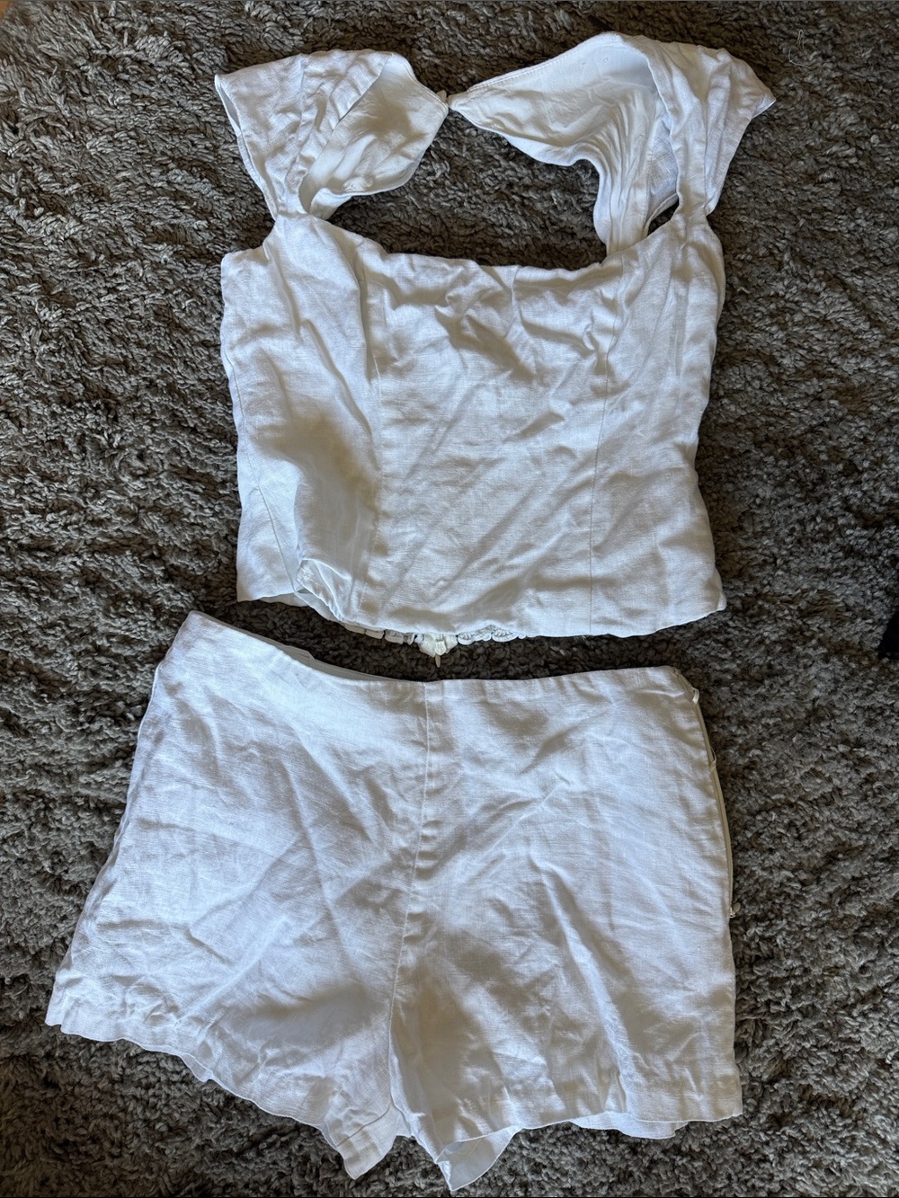 Kourt Few Moda White Linen Shorts and Top Set